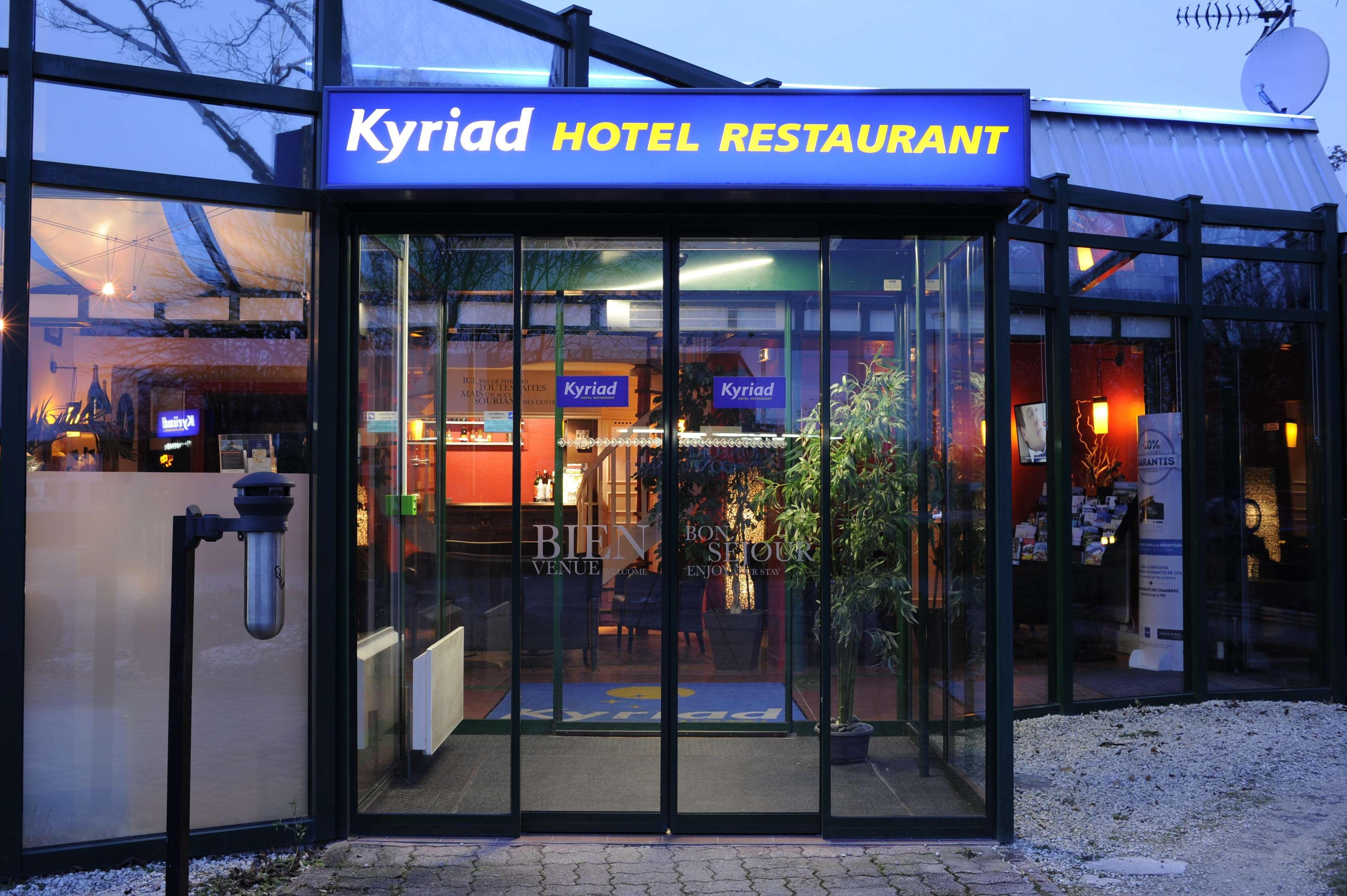 Kyriad Reims Est - Parc Expositions מראה חיצוני תמונה